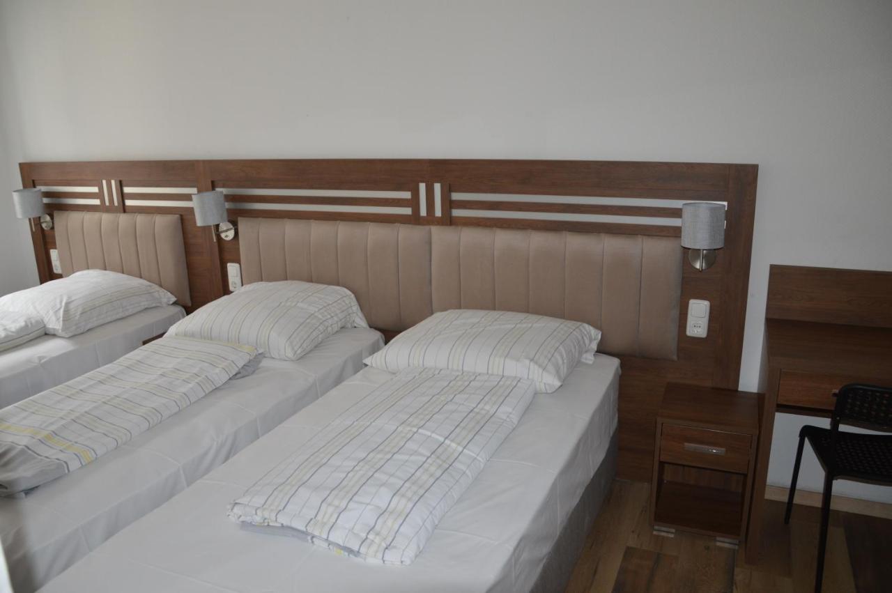 Hotel Colonia Bagian luar foto
