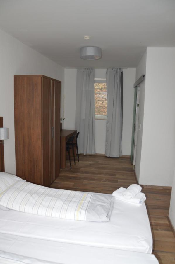 Hotel Colonia Bagian luar foto